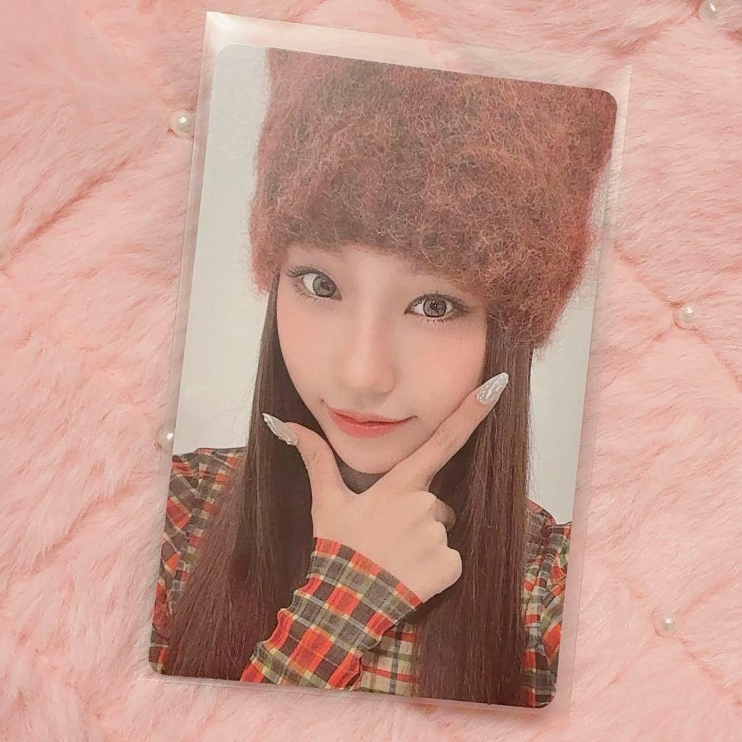 izna n/a ポップアップ キャップ 帽子 ジョンウン トレカ