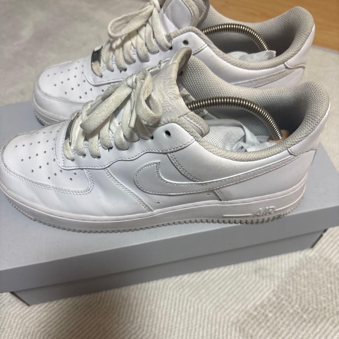 Nike Air Force 1 ホワイト　最終値下げ