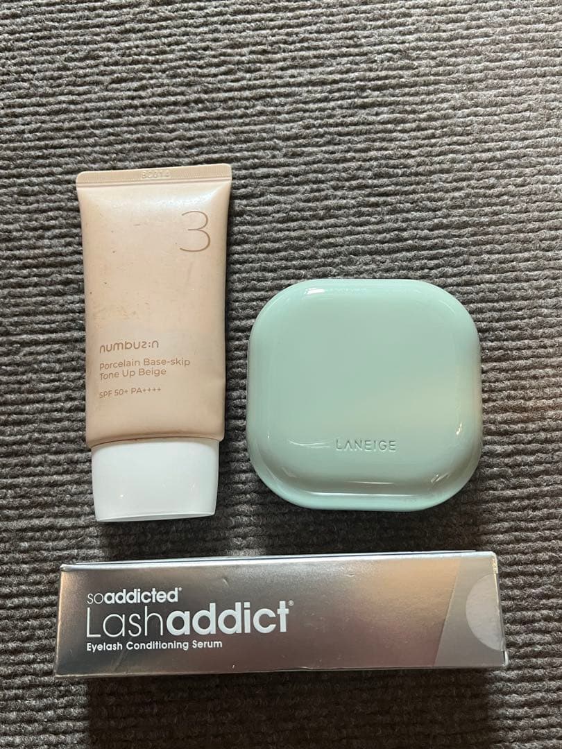 ラネージュクッションファンデ 21N 、ナンバーズイン3番トーンアップクリーム他