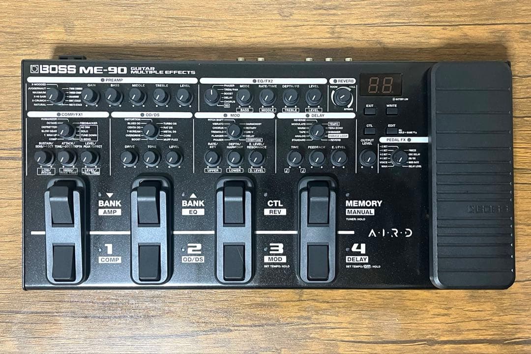 BOSS ME-90 ギターマルチエフェクター　箱無し Amazon.co.jp: BOSS ME-90 Guitar Multiple Effects マルチ