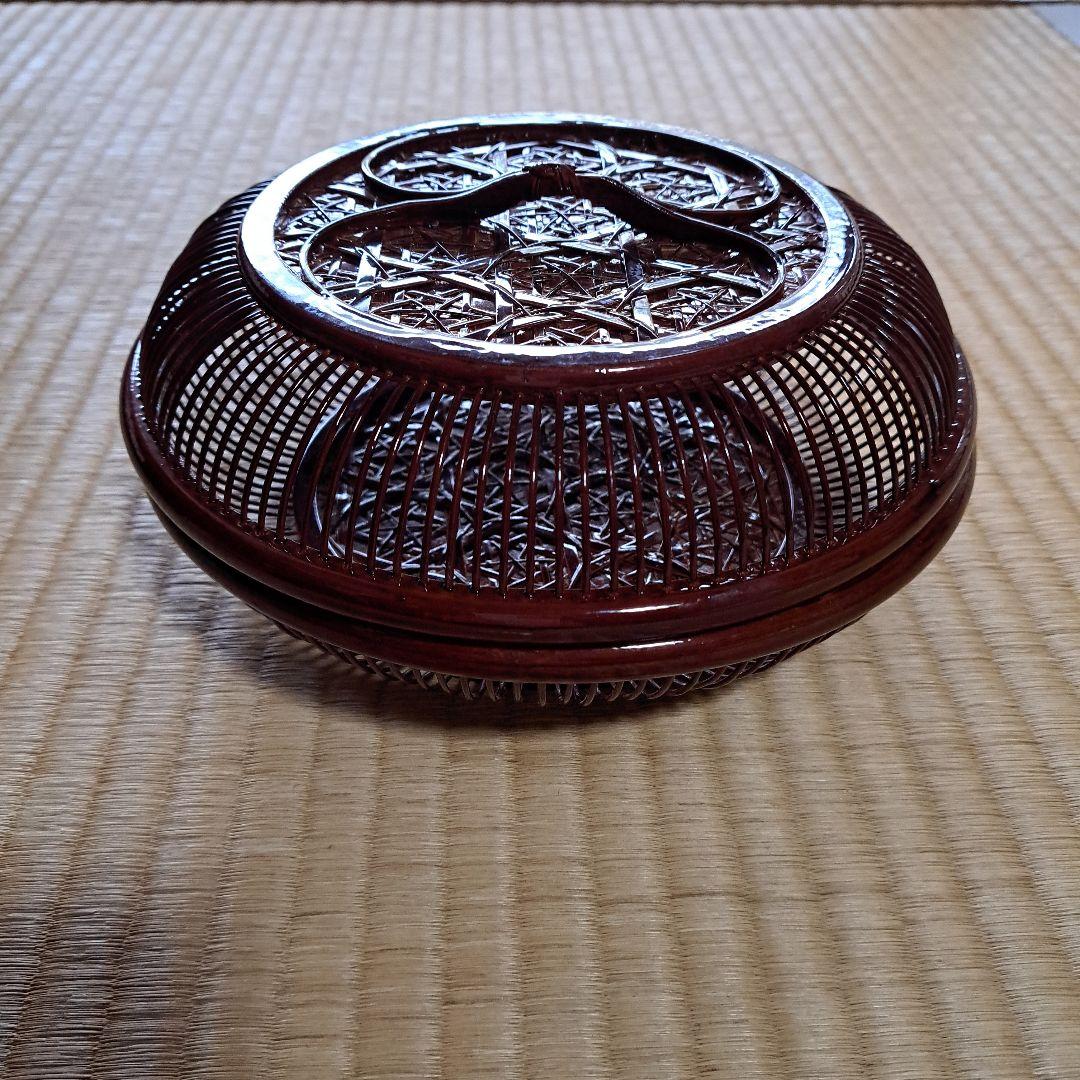 漆器製 菓子器・喰籠 円形二重構造