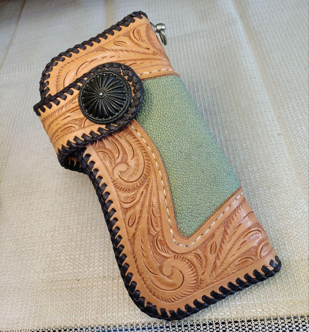 スティングレイ ライダースウォレット バイカーズウォレット ロングウォレット 本革 長財布 希少エイ皮 クロスモチーフ スティングレイ レザー