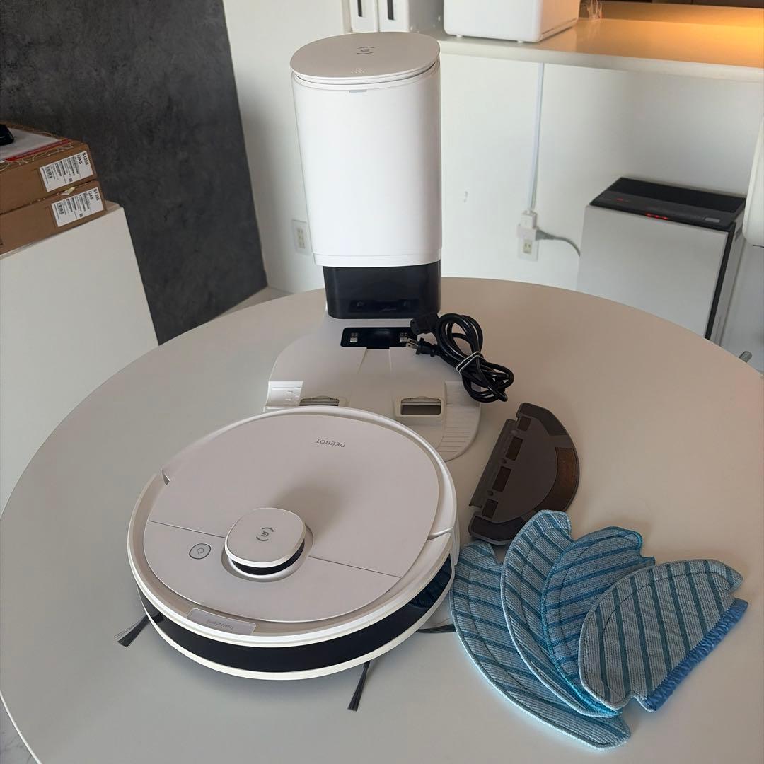 掃除機・クリーナー ECOVACS DEEBOT N8 + 01.jpg