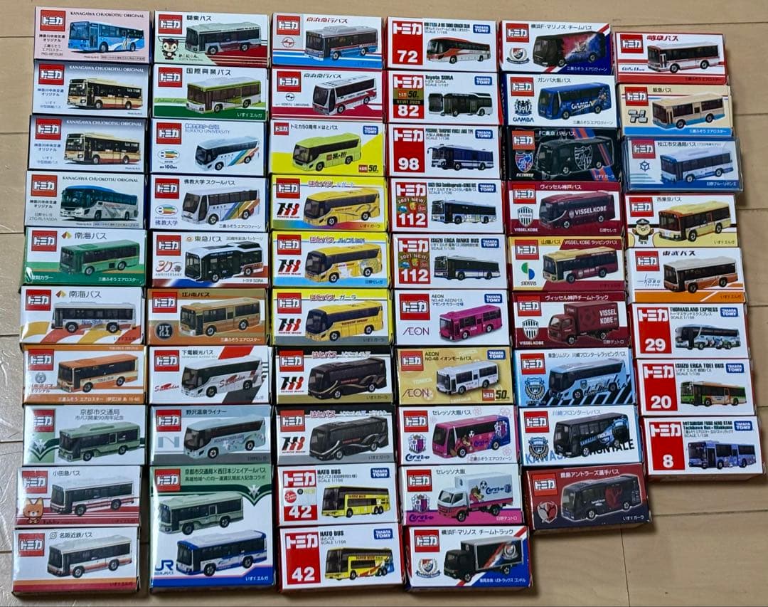 トミカ バス チームトラック