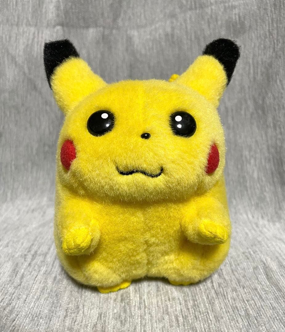 美品　レア　初代　ポケモン　ピカチュウ ぬいぐるみ 初期ピカ TOMY TOMY レア 希少 初期 初代 ピカチュウ ぬいぐるみ - メルカリ