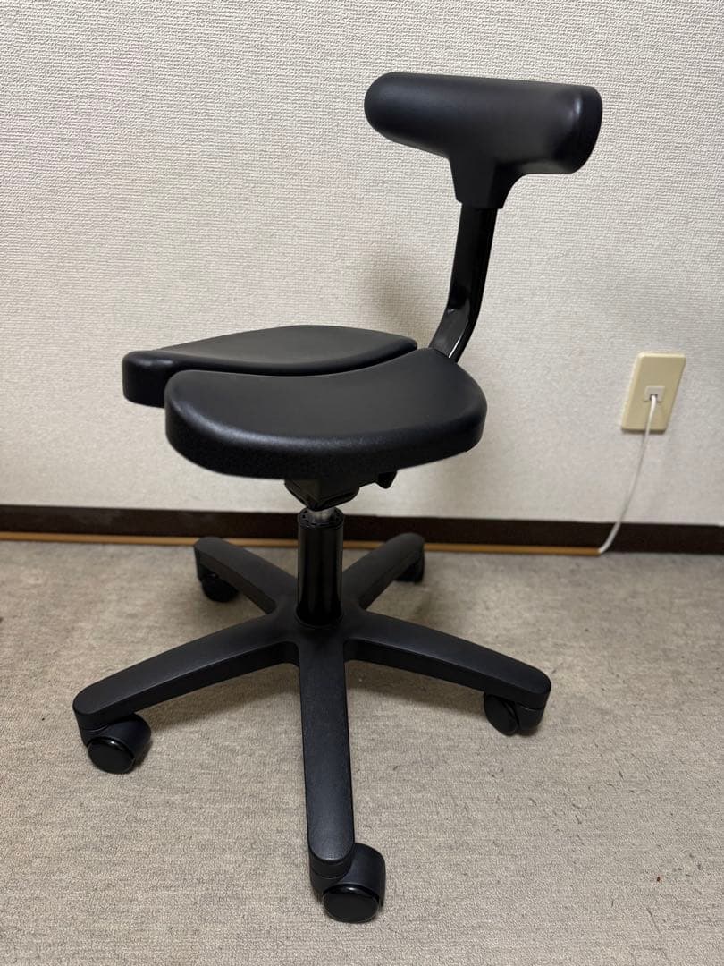 アーユル・チェアー　オクトパス