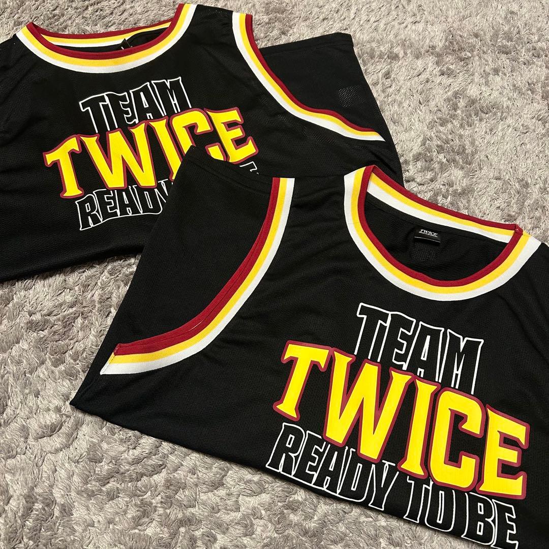 TEAM TWICE ライブグッズ JIHYO&DAHYON - メルカリ