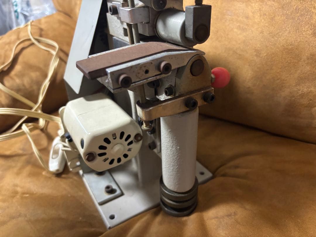 ラクーニII 革漉き機 クラフト社 LAKKUNI-Ⅱ ラクーニ2 - メルカリ