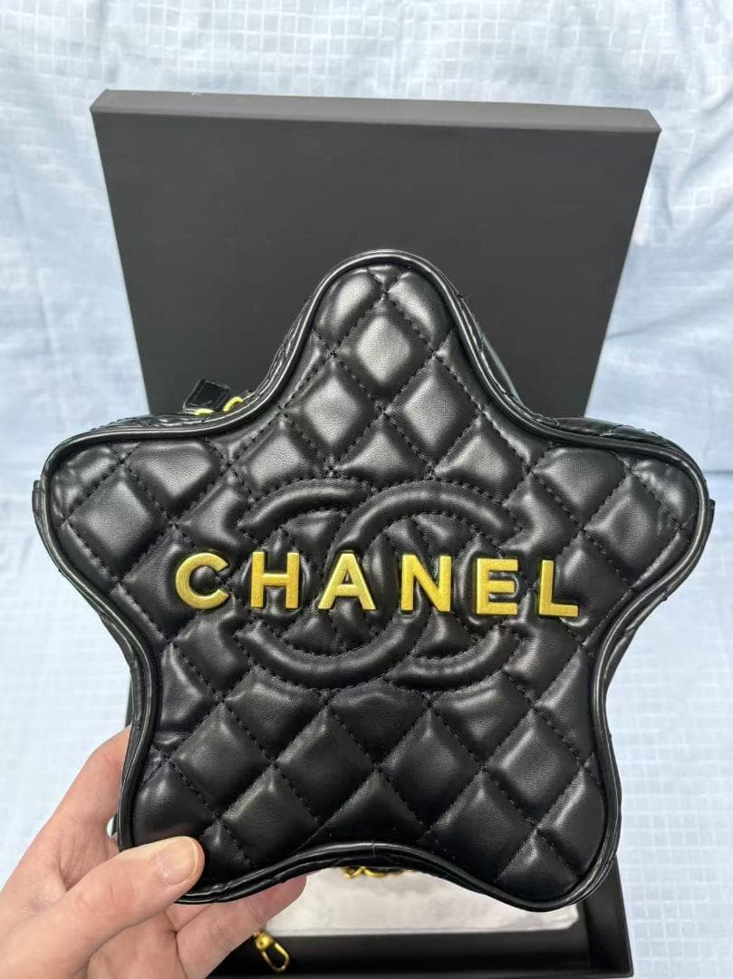 ⭐️【非売品】VIP限定 星型メイクアップポーチ pdq