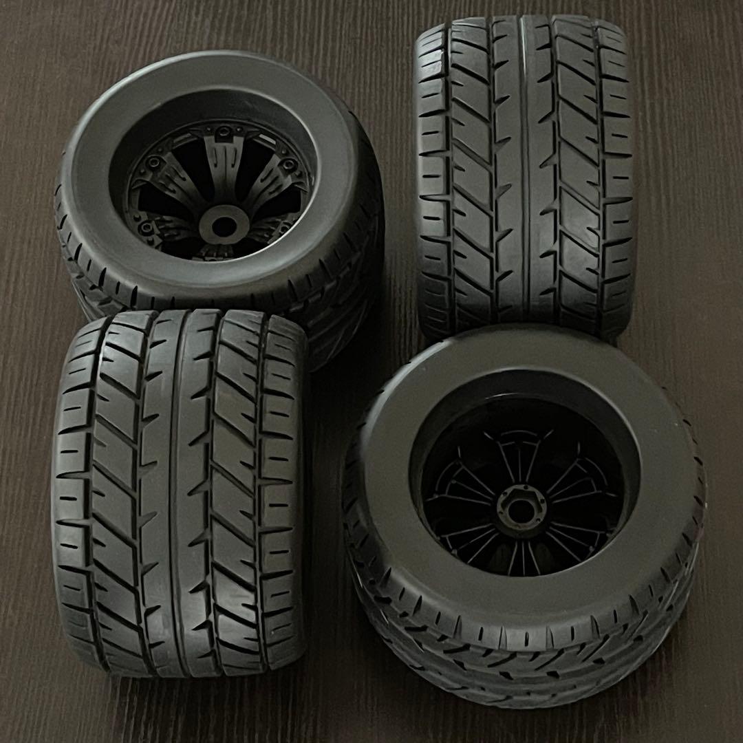 1/8 タイヤホイールセット17ミリハブ◆オンロード◆サベージ モントラ等に Amazon | Chanmoo 1/8 RC モンスタートラックタイヤと17mm 六角