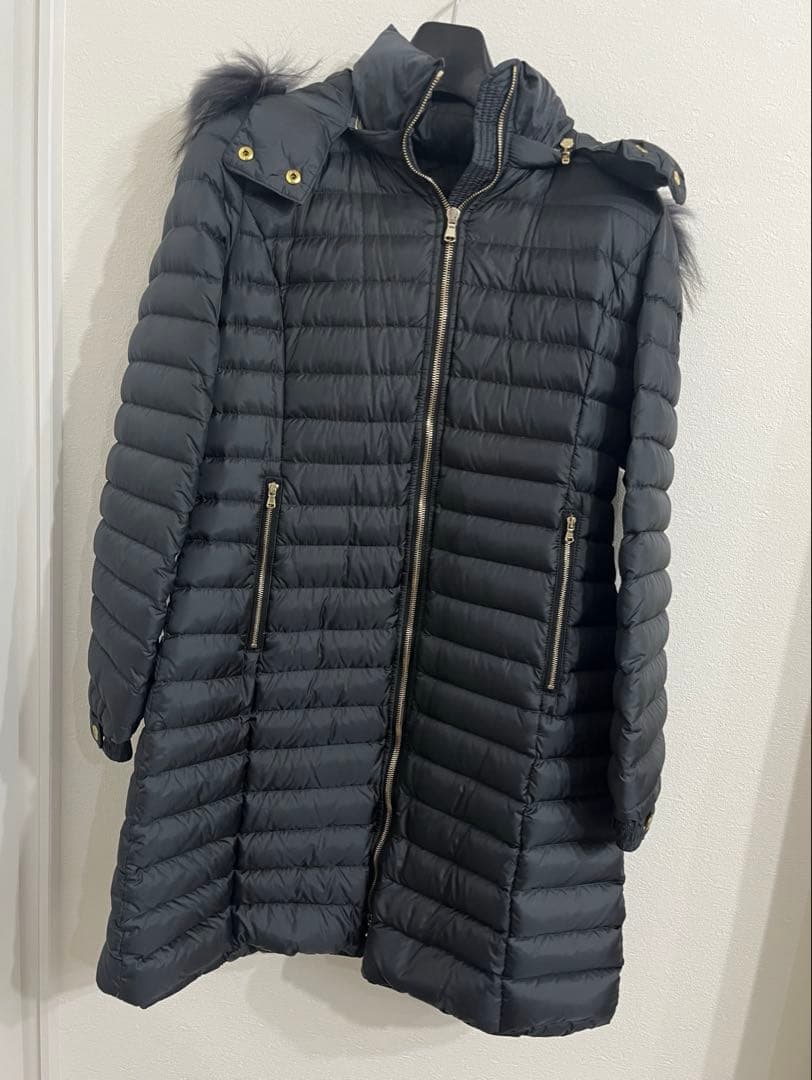 タトラス　ダウンジャケット　ネイビー