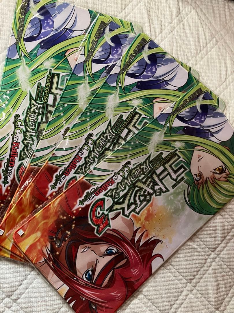 最終価格　② コードギアス　プレイマット　パチスロ　C.C カレン Amazon.co.jp: コードギアス 紅月カレン プレイマット 1枚 : 文房具