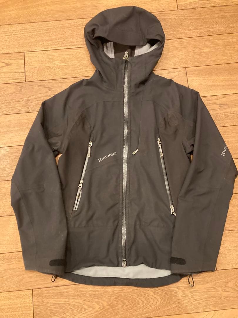 HOUDINIフーディ二　マウンテンパーカー黒ソフトジェル日本Mサイズ相当