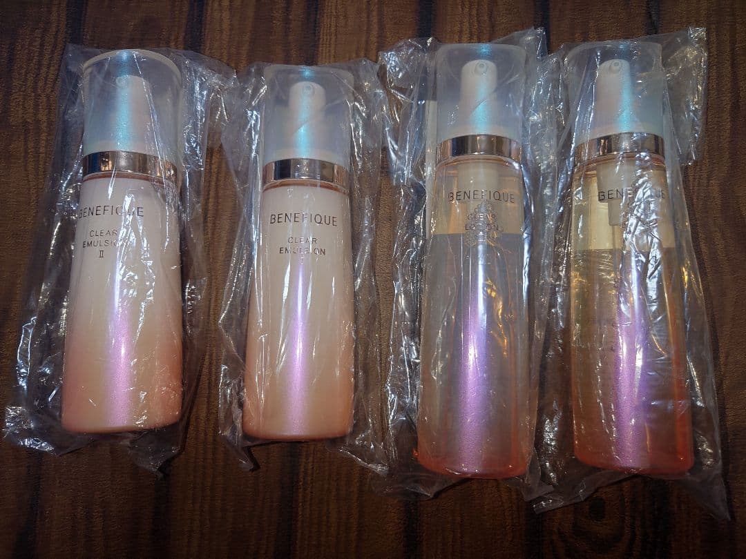 BENEFIQUE　ベネフィーク　 化粧水＆乳液