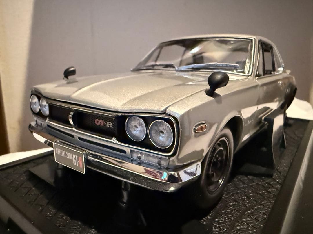 京商　日産スカイライン2000GT-R KPGC-10(初期箱) シルバー