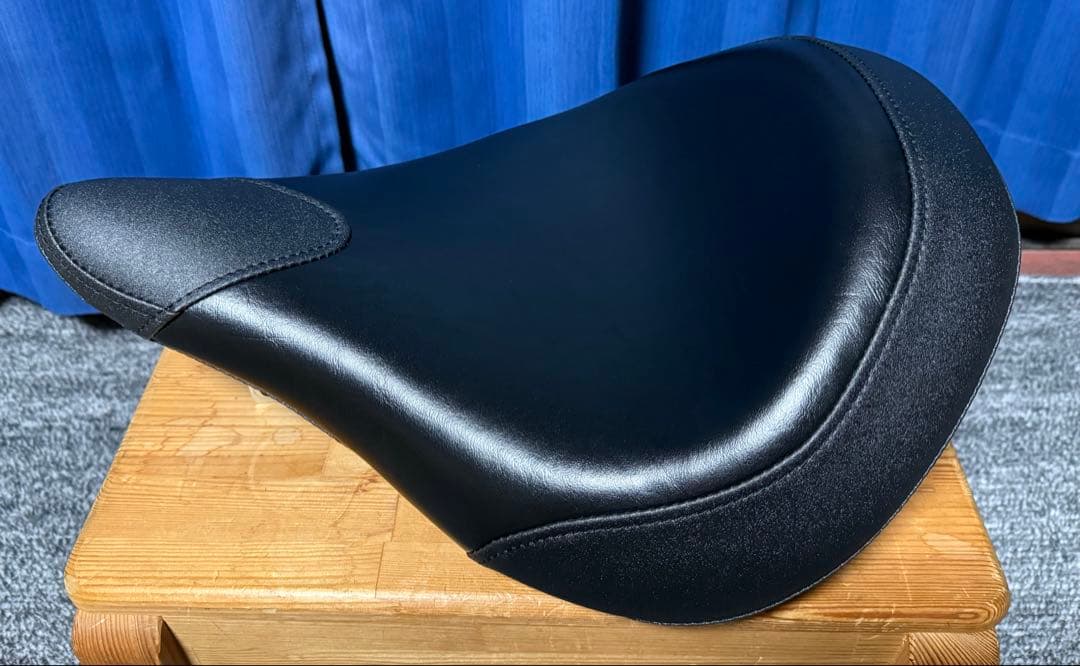 美品 ほぼ未使用 YAMAHA ヤマハ BOLT ボルト 純正 シート