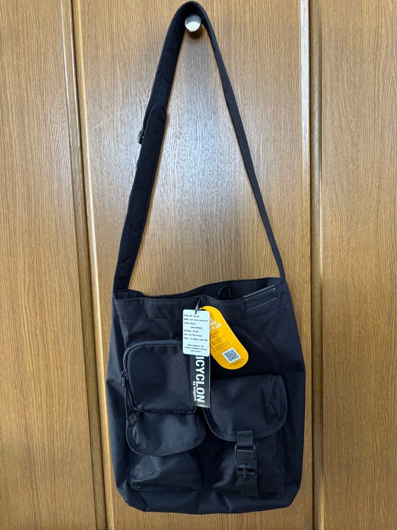 BAICYCLON マルチポケット　ショルダーバッグ