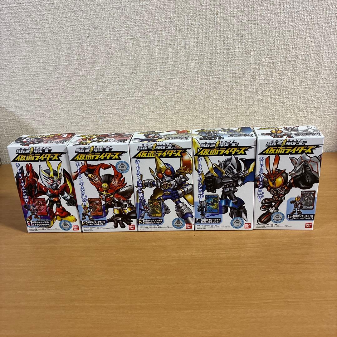 駈斗戦士 仮面ライダーズ Amazon.co.jp: 駈斗戦士仮面ライダーズ外伝 迅雷の戦士セット : おもちゃ