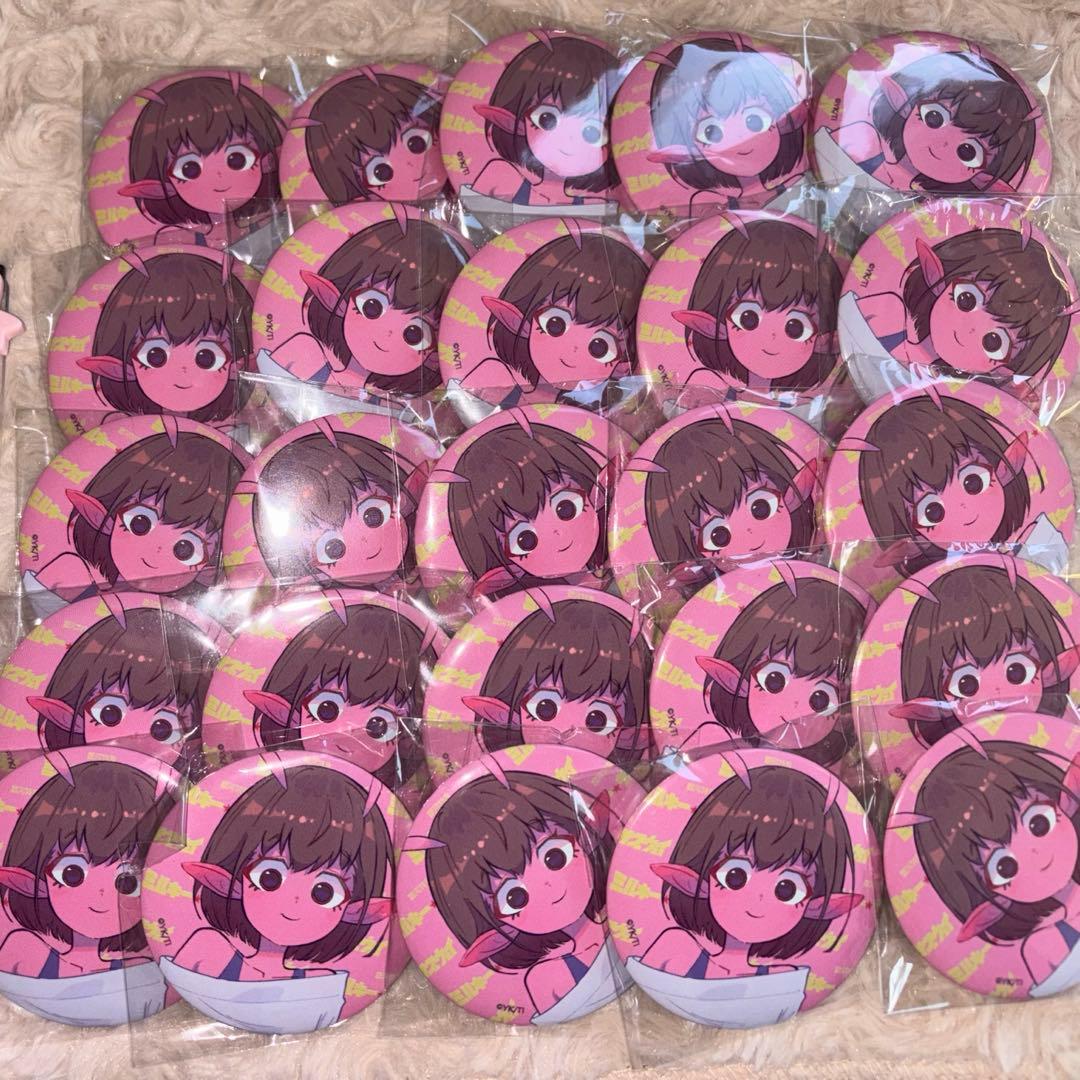 ヴィレッジヴァンガード ヴィレヴァン VV チハル ミルキーサブウェイ 缶バッジ 銀河特急 ミルキー☆サブウェイ】ヴィレッジヴァンガード限定グッズ