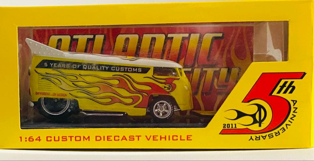 ホットウィール　VW ドラッグバス ホットウィールに軽トラが爆誕！ワーゲン・バスがドラッグ仕様に…？ 2