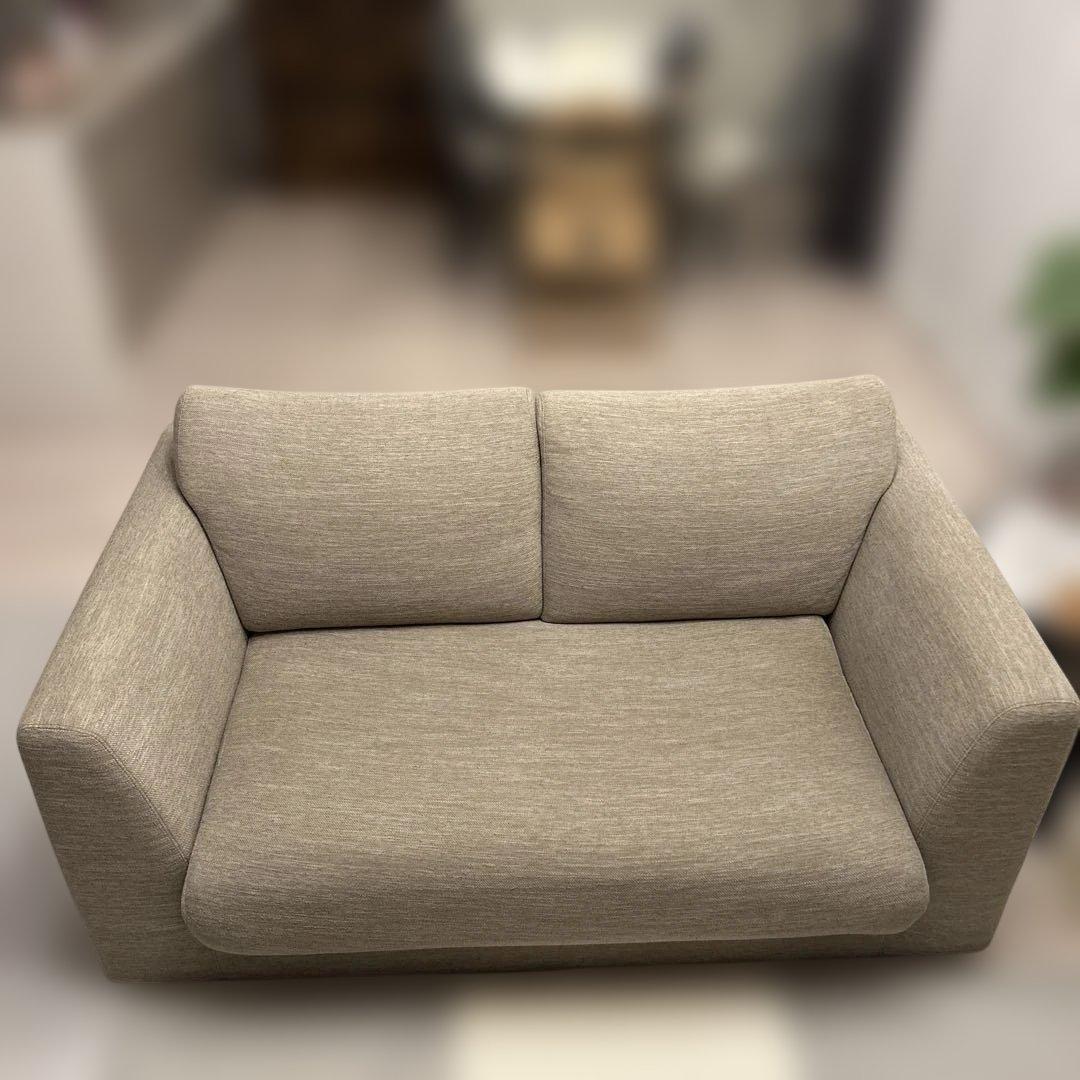 ニトリ　ベージュ 2人掛けソファ