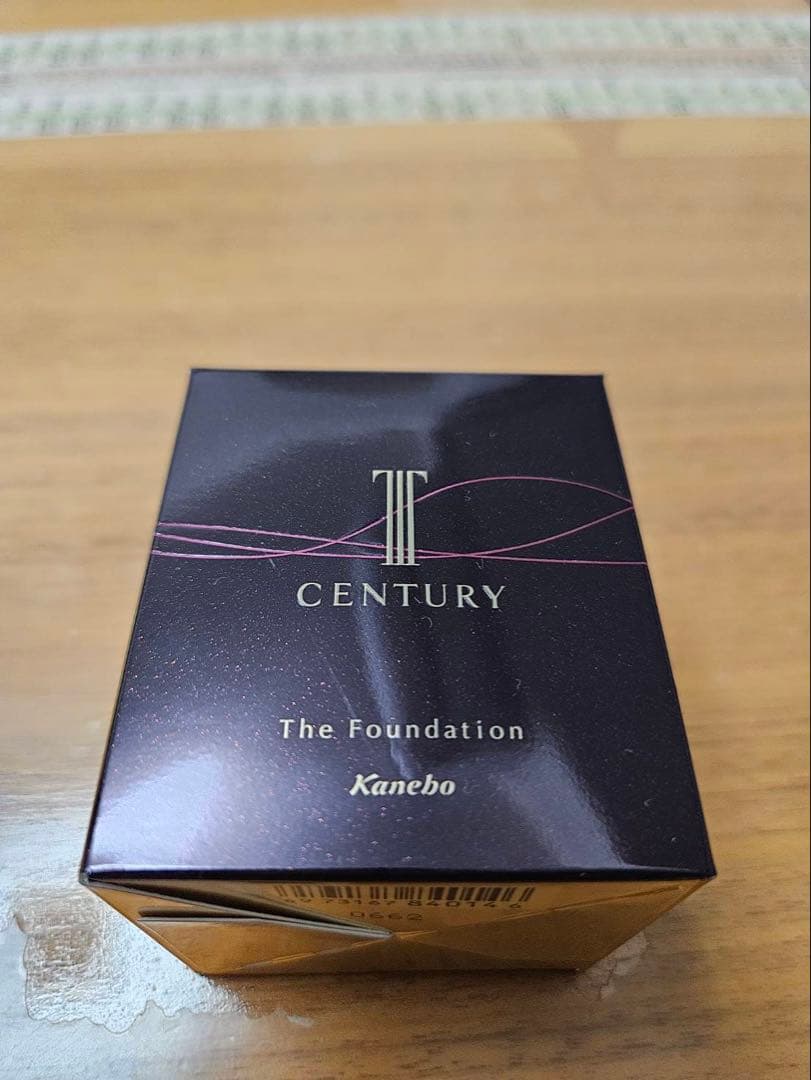 トワニーセンチュリーザ・ファンデーションオークルR 30g 楽天市場】【国内正規品】カネボウ トワニー センチュリー ザ