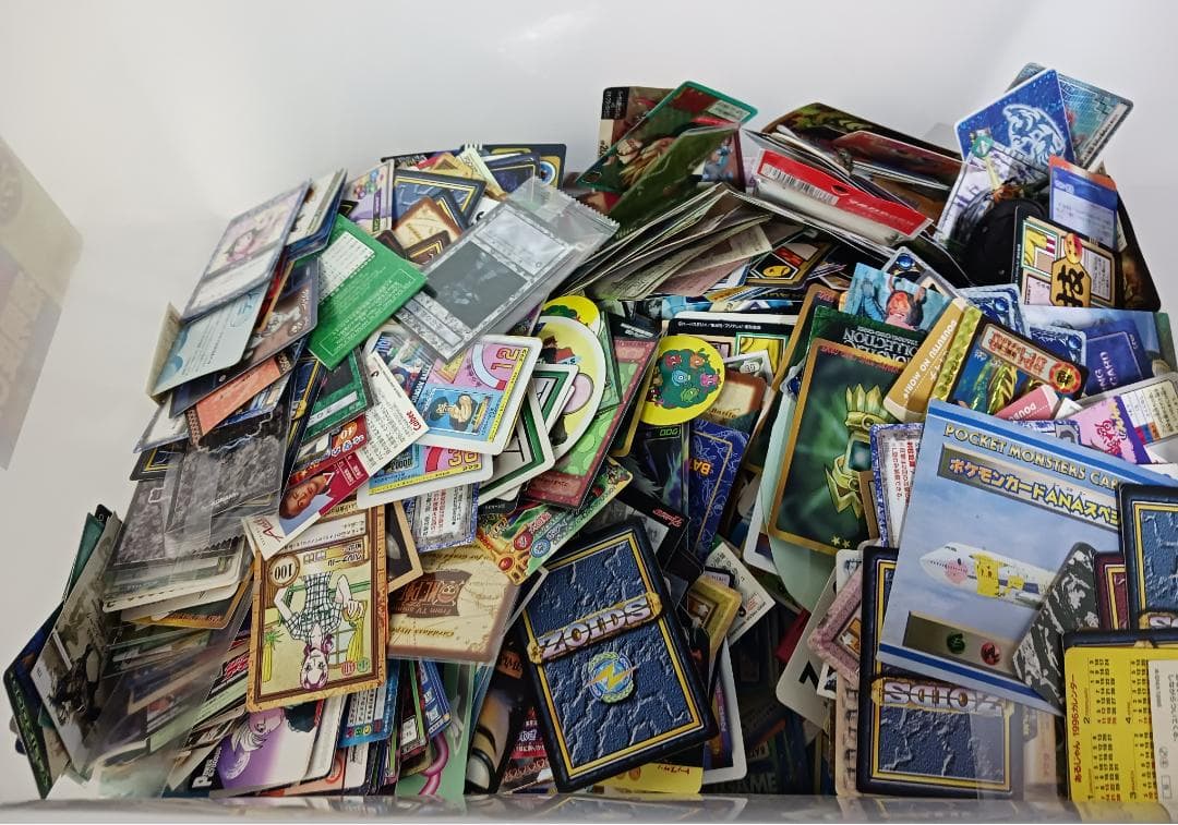 イ*ヌ様 カード大量 まとめて売りドラゴンボール ハンターハンターなど他 現状品