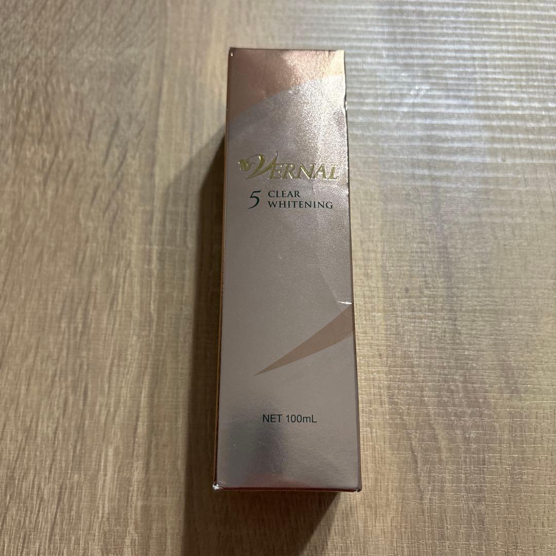 ヴァーナル　クリアホワイトニングＡ 100mL