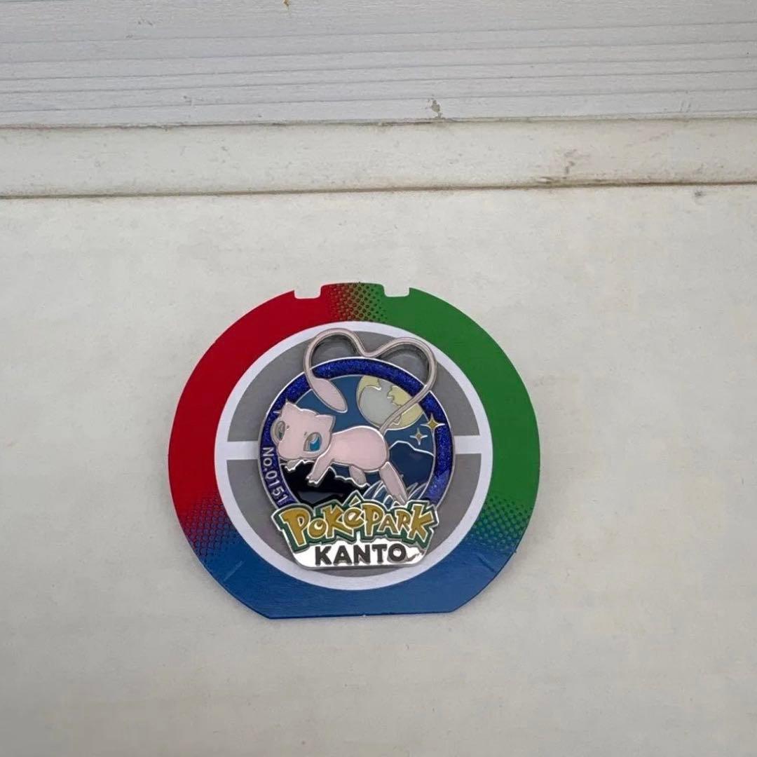 ポケパーク カントー ピンバッジ ミュウ