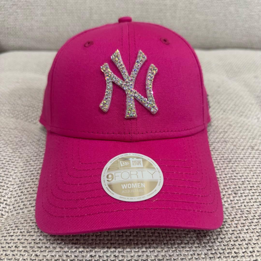 Peach様 ニューエラ キャップ コーラルピンク ストーン デコ - メルカリ