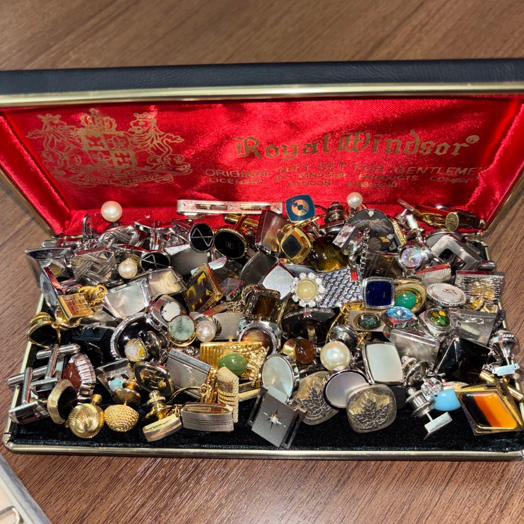 遺品整理 アクセサリー まとめ - メルカリ