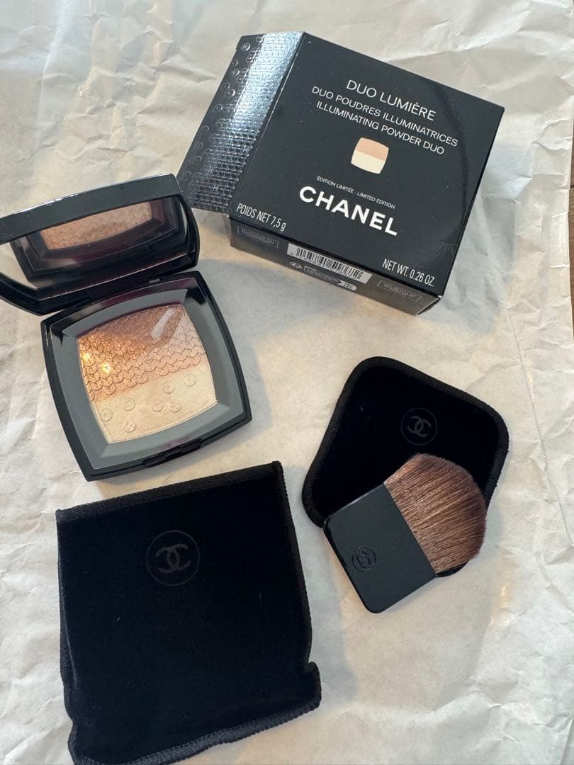CHANEL Duo Lumière 限定版 ハイライトパウダー　シャネル 2023年冬新作パウダーハイライト】デュオ プードゥル ルミエール