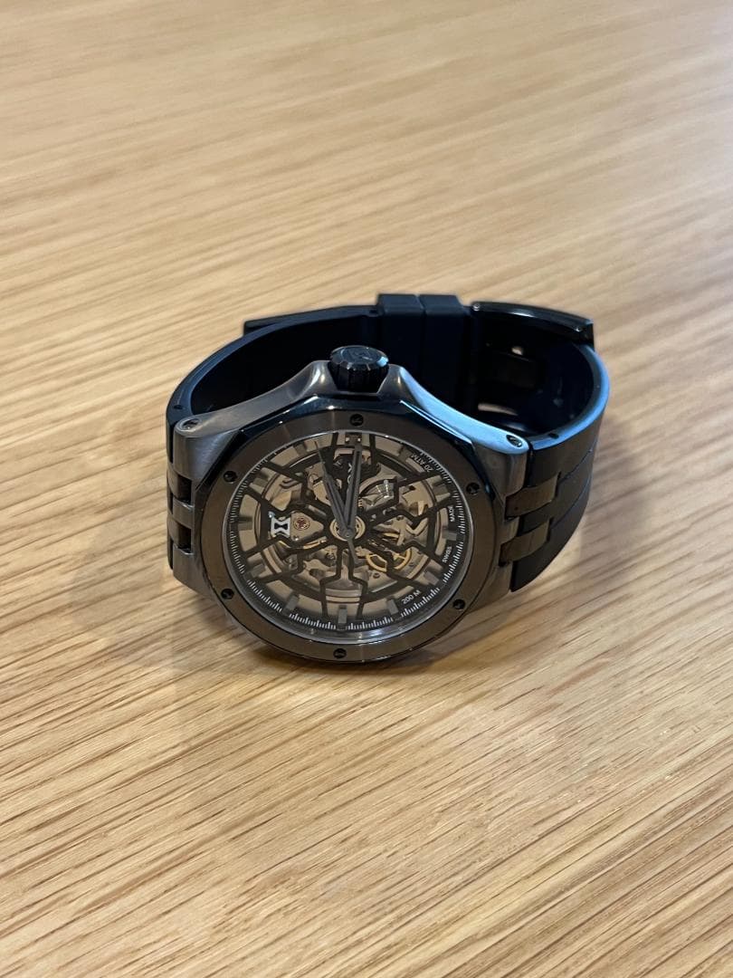Edox Delfin Mechanoブラックラバーバンド透過ダイヤル時計