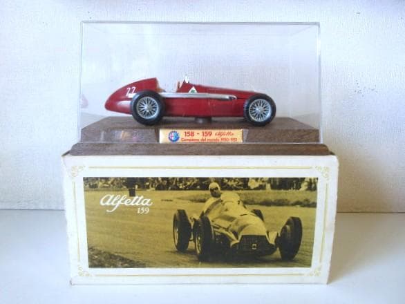 特価 Mebe Toys (1/24) アルファロメオ 159 Alfetta