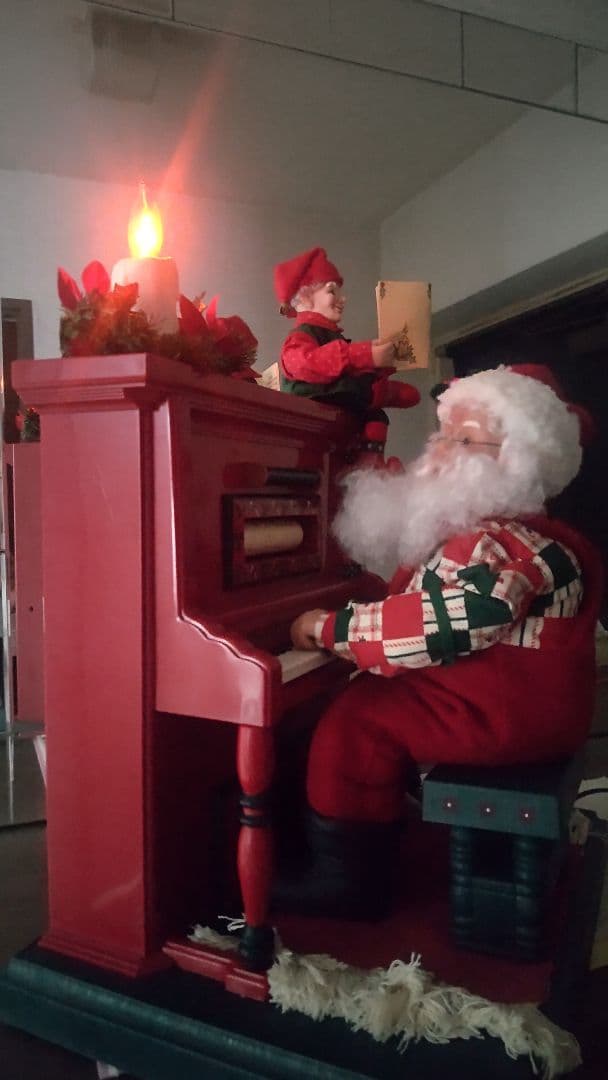 昭和レトロなサンタクロースのオブジェ