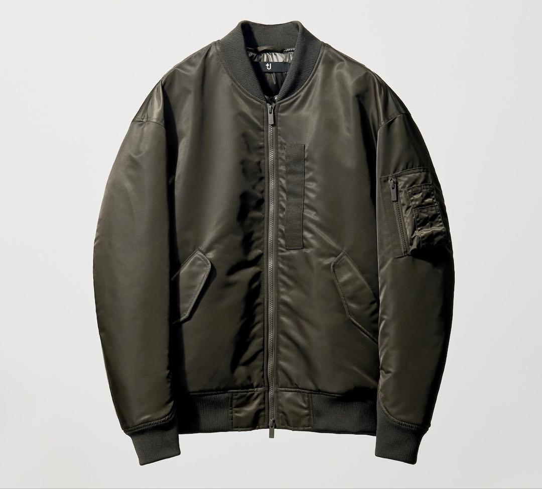 ユニクロ ＋J ハイブリッドダウンオーバーサイズMA-1