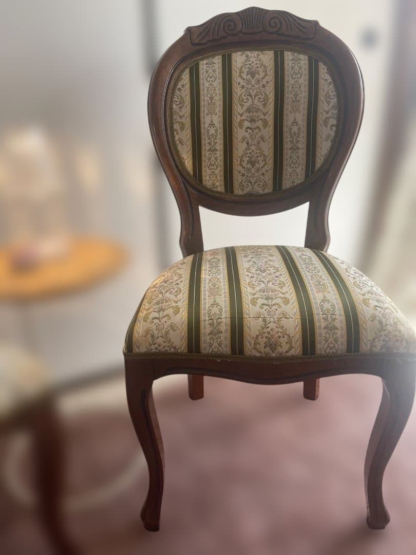 イタリア製】ダイニングチェア アンティーク調　ロココ　ドレッサー
