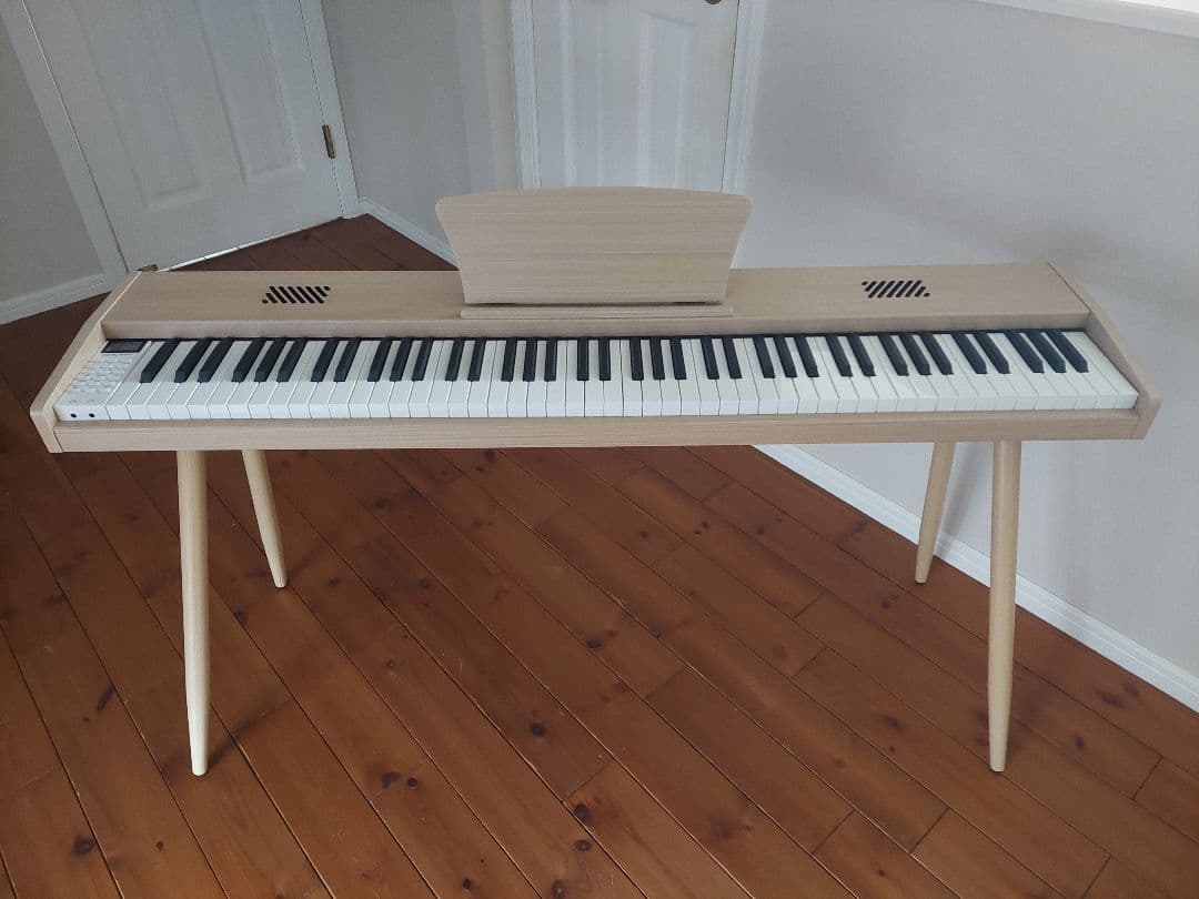 carina　88鍵盤 電子ピアノ Amazon | Carina 電子ピアノ 88鍵盤 キーボード 軽量スリム 充電式