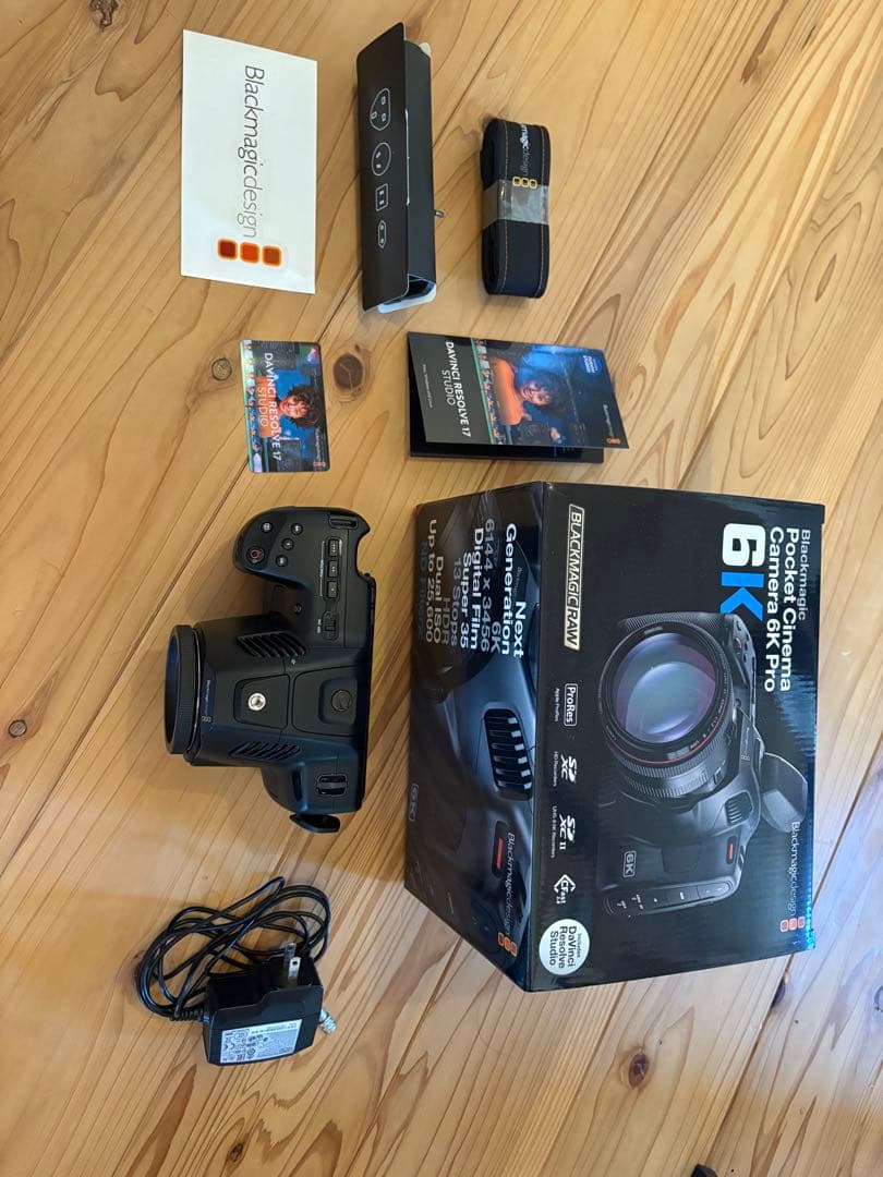 ビデオカメラ Blackmagic Pocket Cinema Camera 6K Pro