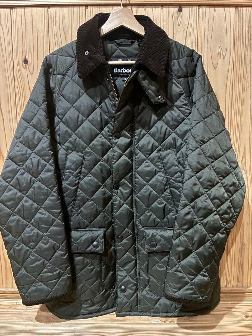 試着のみ❗️Barbour バブアー　ビデイル キルティングジャケット
