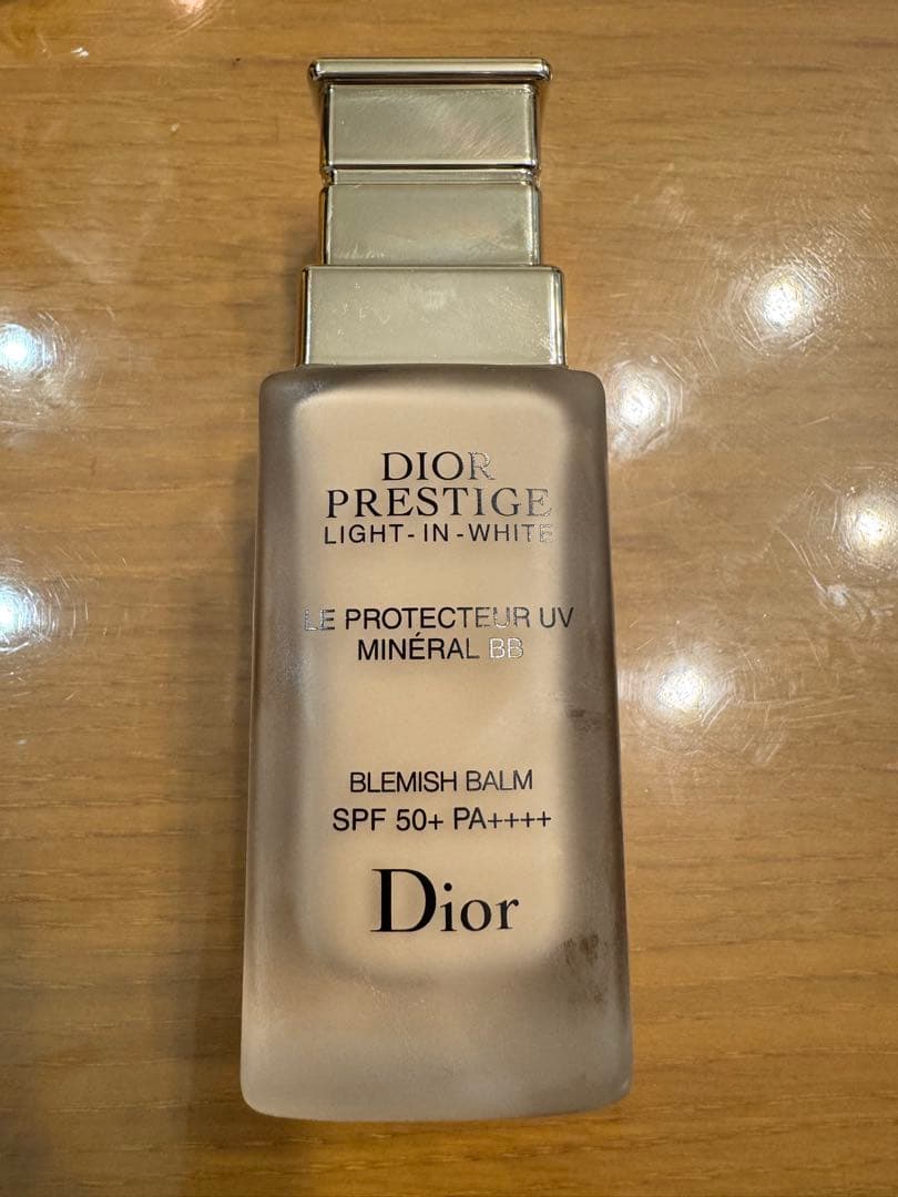 Dior プレステージ　BBクリーム 00