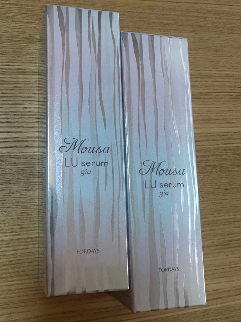 フォーデイズムーサ LU セラム gia 50g 2本