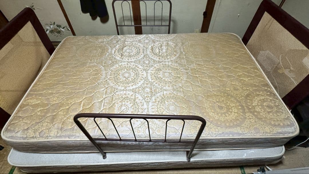 【お買得】４個セット、ベッドガード、転落防止、ハイタイプ、ベッド手すり