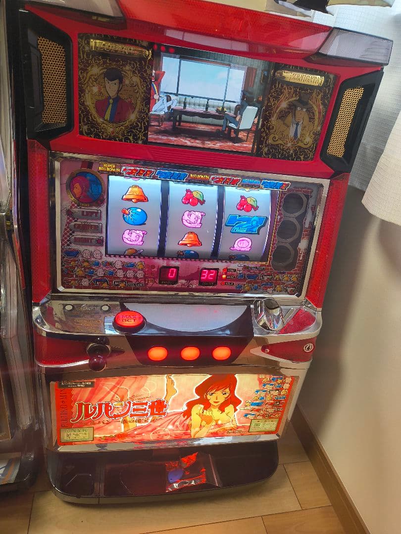 ドラゴンズブルー　ルパン三世ルパン一族の秘宝峰不二子パネル