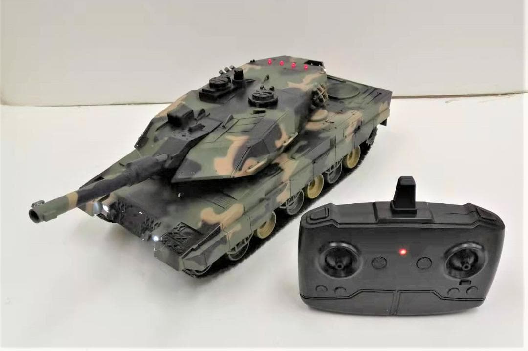 1/24戦車ラジコン　ドイツレオパルド　2.4G　BB弾・赤外線対戦・発煙