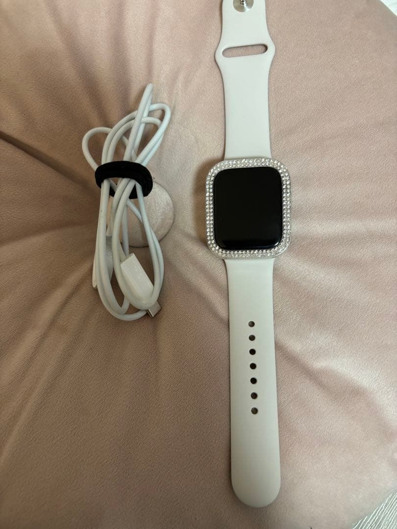 Apple Watch 8 本体　バンド付き