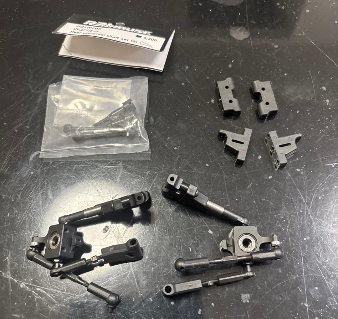 たぁ　GRK リア　Aアーム evoに　いかがですか？