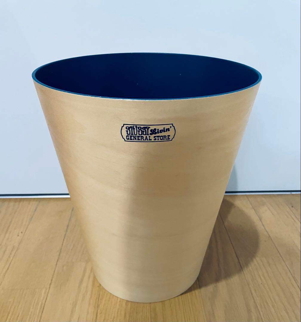 Stussy Livin General Store ダストボックス