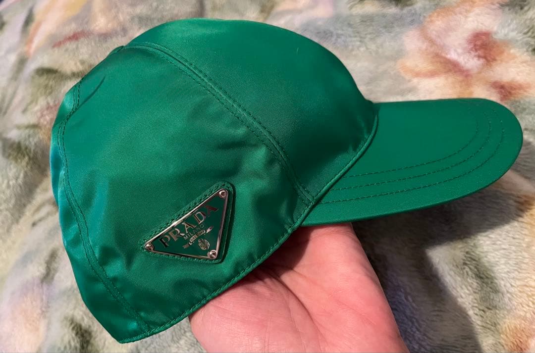 新品！プラダ★ベースボールキャップ帽子★新品