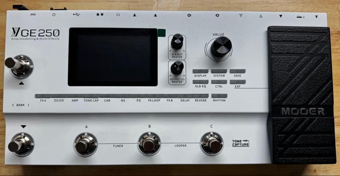 まぁちゃん （ほぼ新品）MOOER GE250 マルチエフェクター